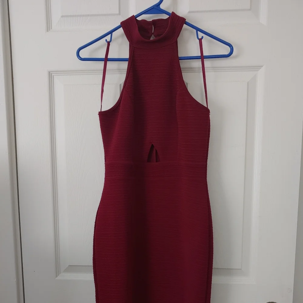 Jacquard textured bodycon mini dress - Picture 2 of 8